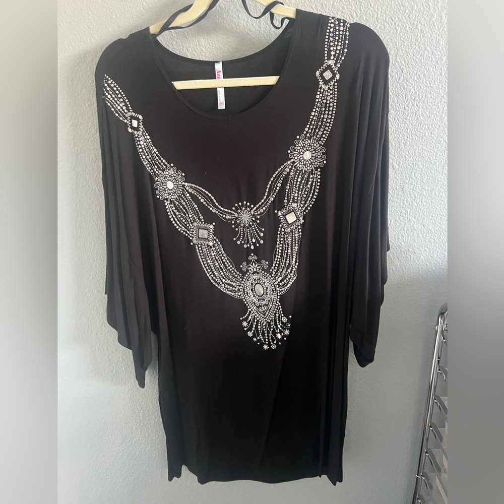 Black and silver dress L